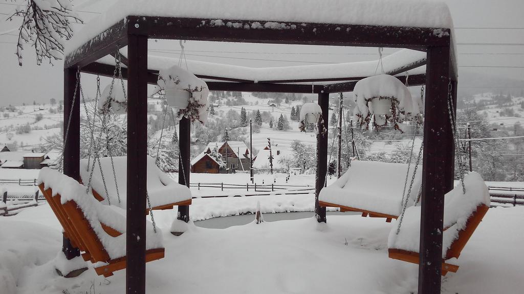 Cottage Ozerniy Laseschtschyna Exterior foto